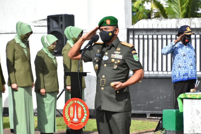 Hormati Jasa Pahlawan, Korem 174 Merauke Laksanakan  Ziarah