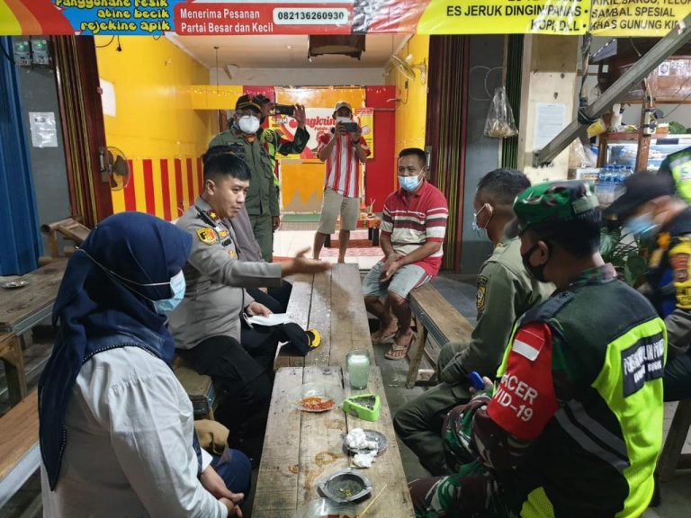 Kapolsek Cileungsi Lakukan Cipkon Ops Yustisi
