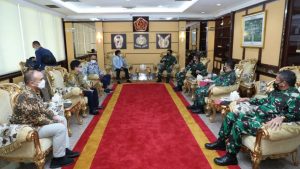 Kepada Panglima TNI, Menkominfo Sampaikan Rencana Pembangunan 5000 BTS di Wilayah Papua dan Natuna