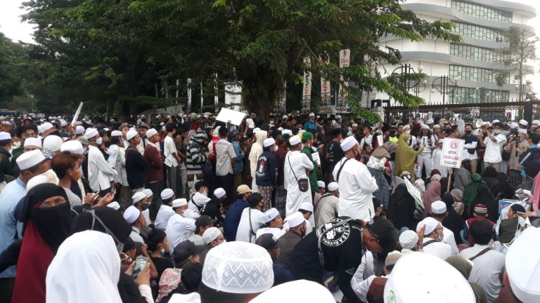 Perwakilan Ulama di Fasilitasi DPRD Ruang Dialog dengan Walikota dan Forkopimda
