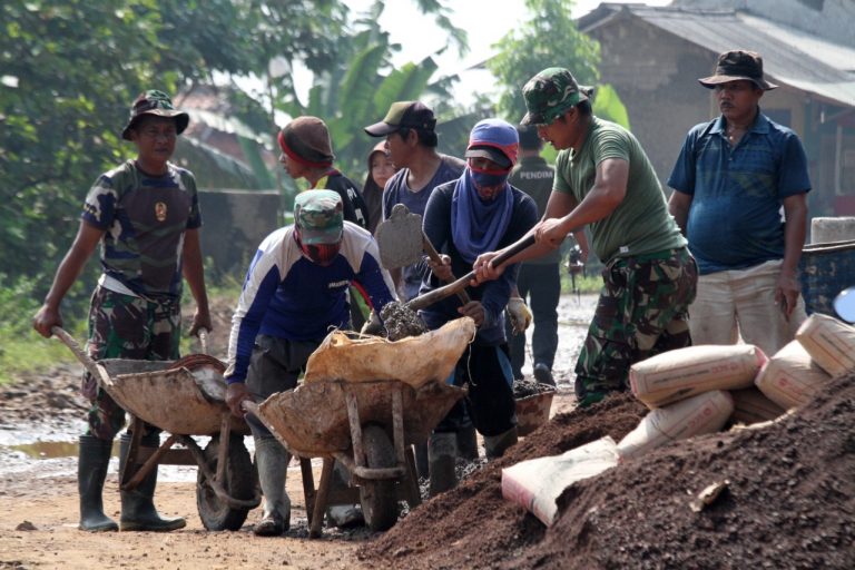 Ricky : TMMD di Ciandam Jadi Titik Terang Awal Kebangkitan Capai Kesejahteraan