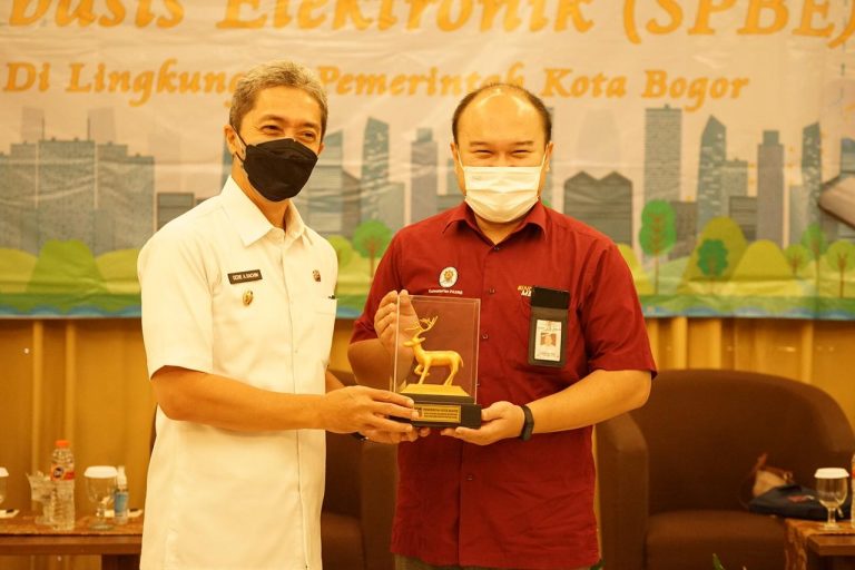 Dedie Buka Sosialisasi SPBE Maksimalkan Integritas di Setiap OPD