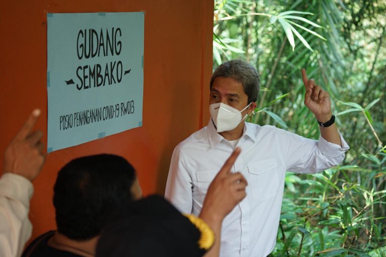 Dedie Apresiasi Seluruh Pengurus RW Bisa Tangani Isolasi Langsung di Wilayah