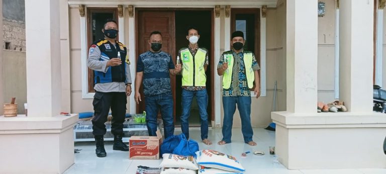 Sebanyak 200 Paket Sembako Dibagikan Polres Bogor Kepada Masyarakat Yang Terdampak Covid 19