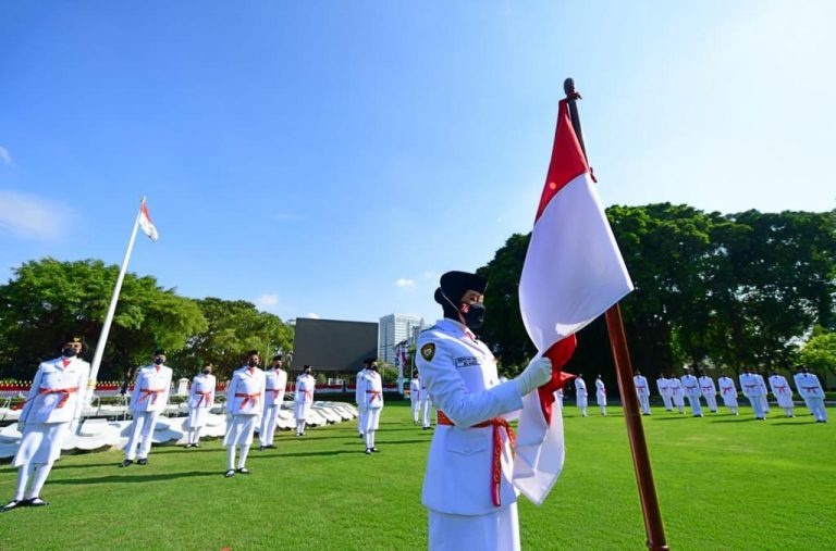 68 Anggota Paskibraka 2021 Dikukuhkan Presiden