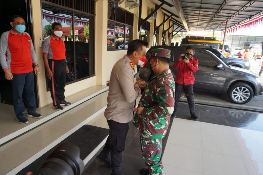 Wakili Semua Anngota, Dandim Datangi Kapolres Batang