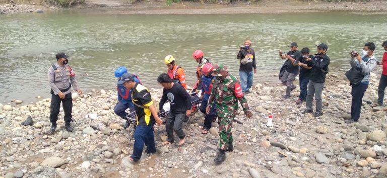 Polsek Gunung Putri Lakukan Antisipasi Penanggulangan Bencana Alam
