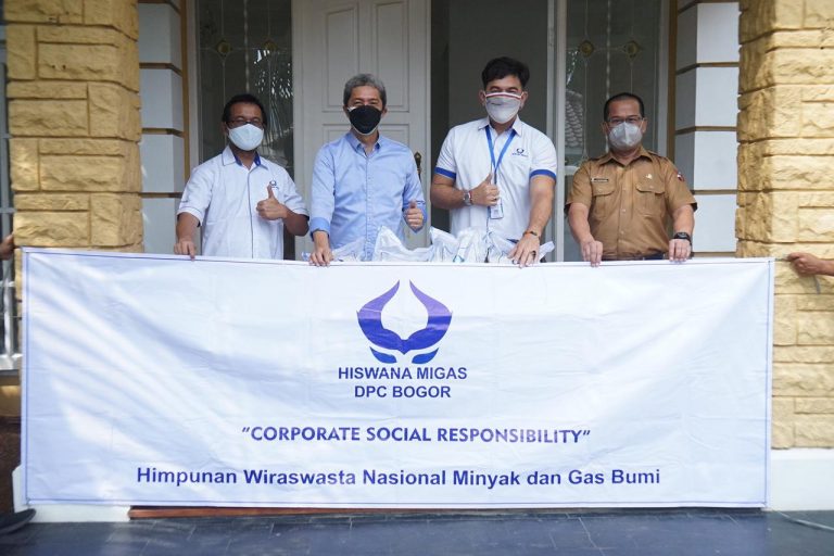 Dedie Terima 1,5 Ton Beras Bantuan Untuk Kota Bogor dari Hiswana Migas