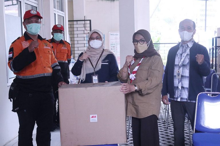 Sekdakot Bogor Terima 3 Tenda dari Baznas Tanggap Bencana