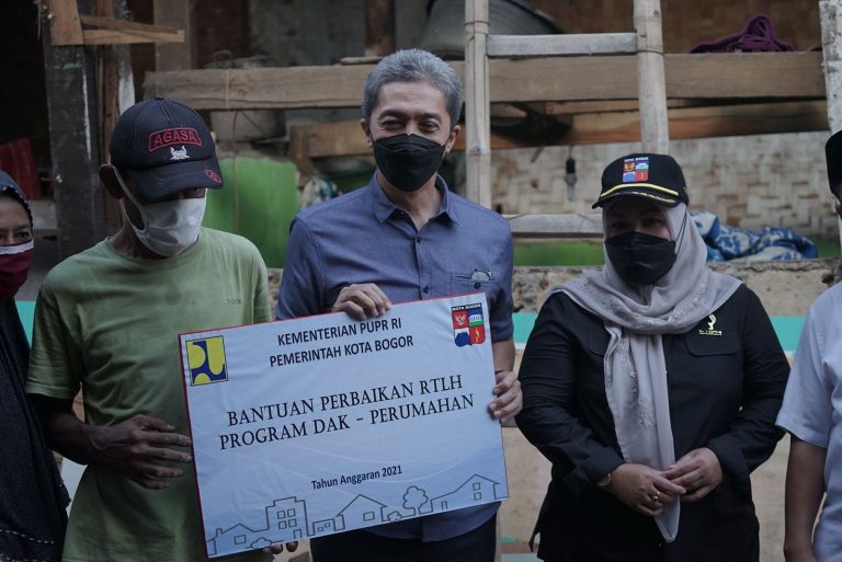 Total 44 Bantuan RTLH Disalurkan Dedie