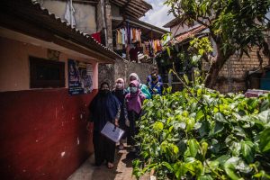 door to door Bima Pilih Anggota Wanita Agar Lebih Humanis