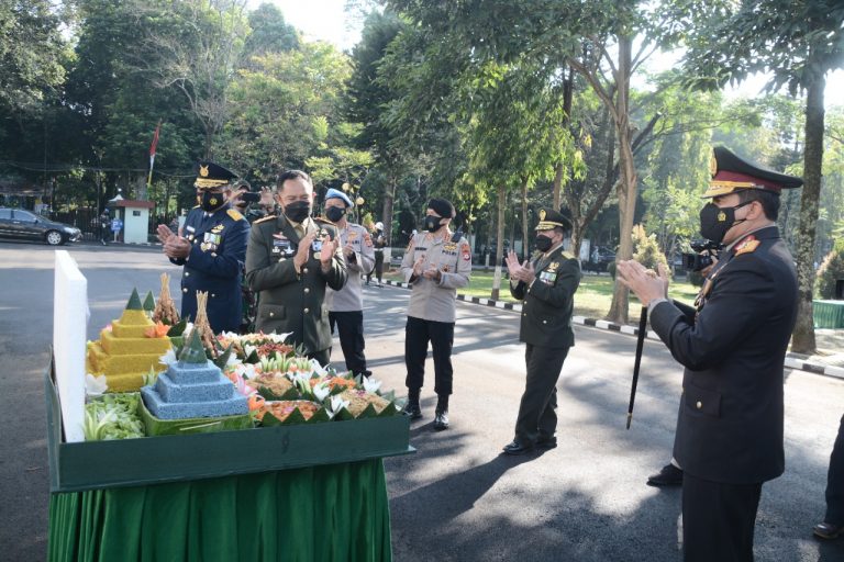 Makodam III/Siliwangi Gelar Virtual HUT Ke-76 TNI