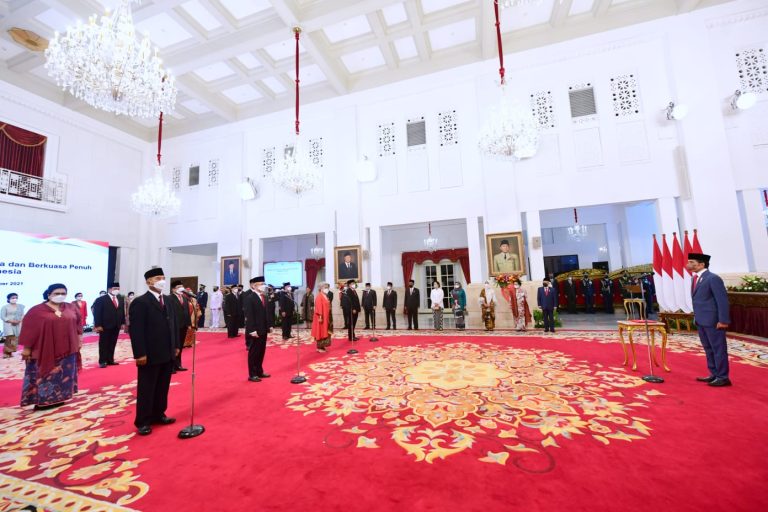 12 Duta Besar RI untuk Negara Sahabat Dilantik Presiden