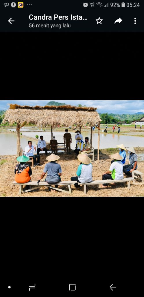 Petani Trenggalek Nantikan Kiprah Generasi Milenial
