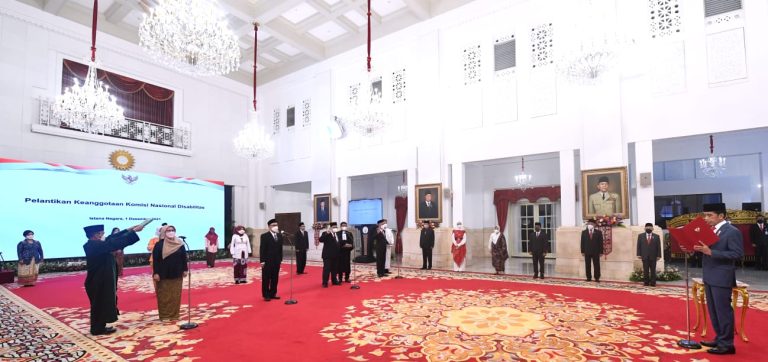 Jokowi Lantik Keanggotaan Komisi Nasional Disabilitas