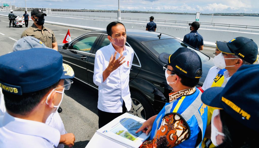 Jokowi Tinjau Infrastruktur Akses Menuju Lokasi KTT G20
