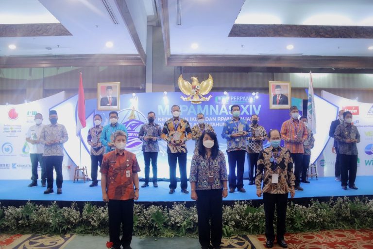 Katagori Inovasi Teknologi Informasi, Perumda Tirta Pakuan Raih Penghargaan PERPAMSI Awards 2021