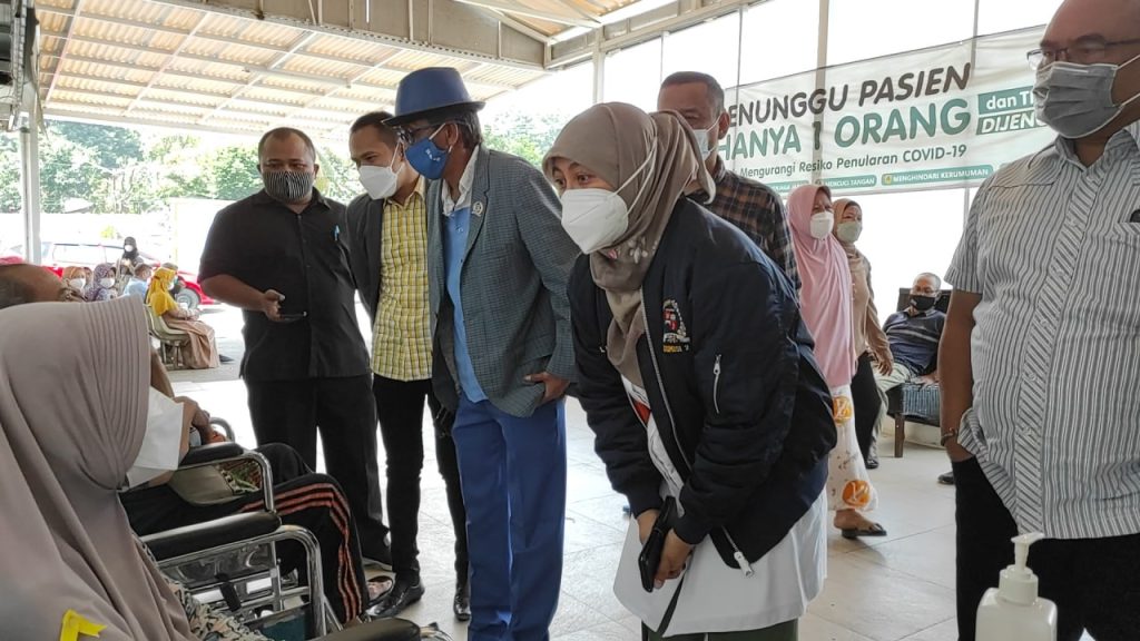 Komisi II Soroti Penumpukan Antrean di Lobi Rawat Jalan dan Tagih Janji RSUD Kota Bogor Terhadap Warga