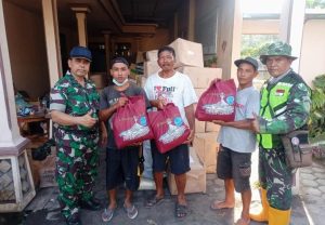 Alumni AAU 2006 Berikan Bantuan 5 Ton Sembako Kepada Korban Erupsi Semeru