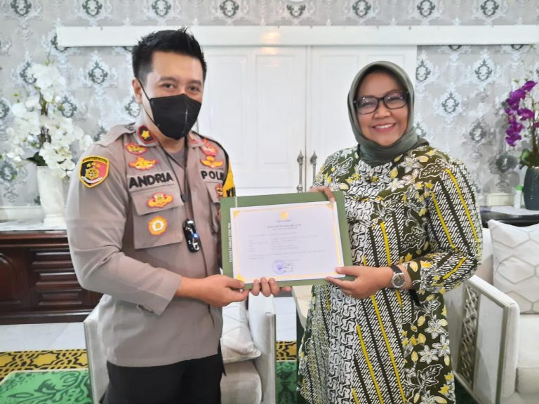 Andri Alam Kembali Raih Penghargaan dari Bupati Bogor