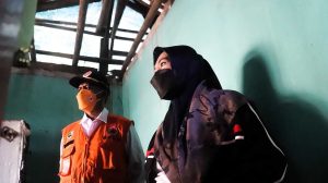 Rumah Rusak Dampak Hujan dan Angin Kencang Ditinjau Sekda Bogor