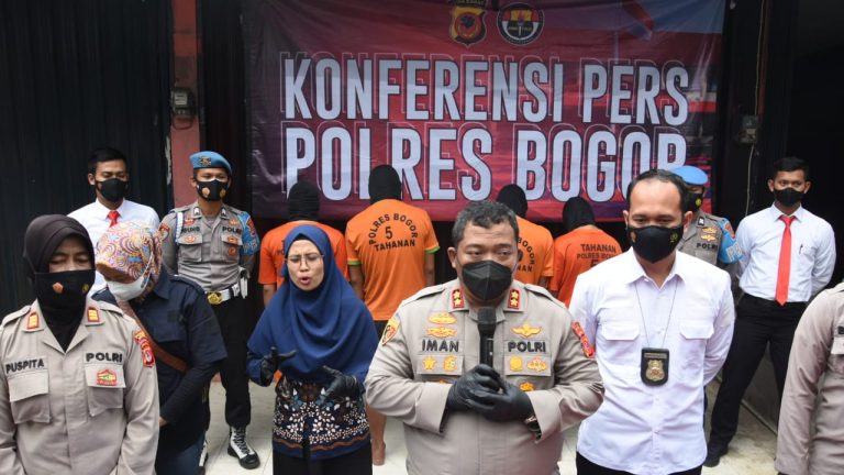 Polisi Tangkap Pelaku Penyerangan Tewaskan Seorang Pemuda di Cafe Cinus