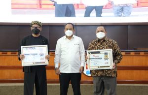 Puncak HPN 2022, Pengurus PWI Kota Bogor Dilantik di Gedung DPRD