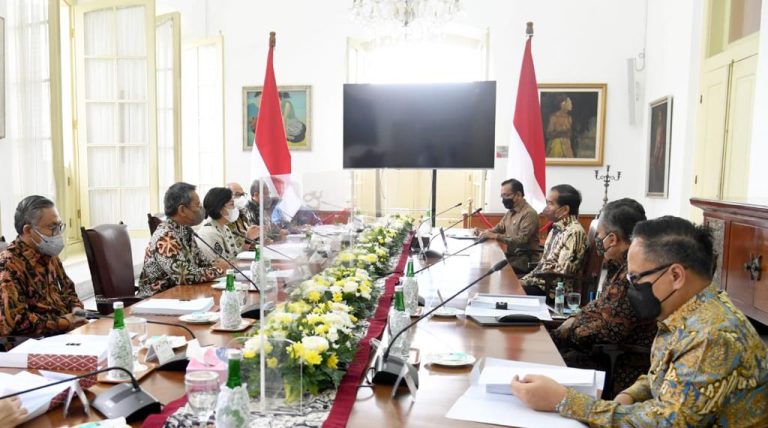 Presiden Terima Pansel Pemilihan Calon Anggota Dewan Komisioner OJK