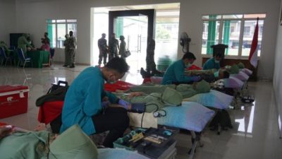 Rayakan HUT Ke 76, Persit KCK Dim Batang Gelar Donor Darah