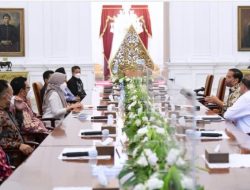 Perwakilan Petani Sawit Swadaya Datangi Presiden di Istana Negara