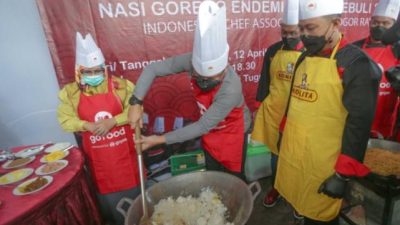 2.022 Porsi Nasi Goreng Endemi Kebuli ICA Bogor Raya Dibagikan Gratis