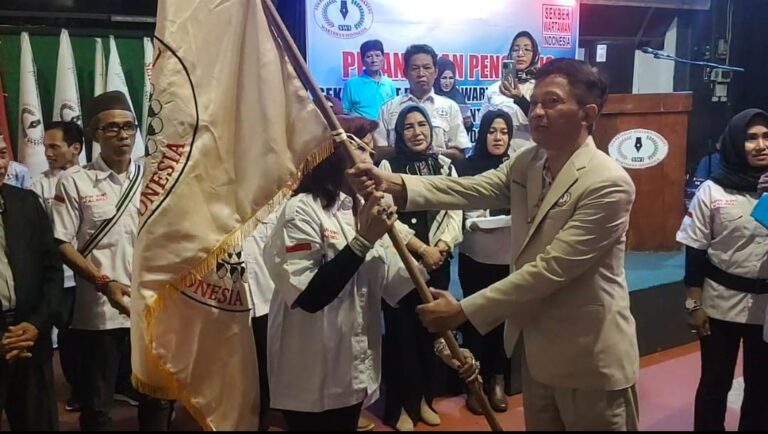 Pelantikan Pengurus DPW SWI Kalsel Disaksikan Ketua DPRD Provinsi