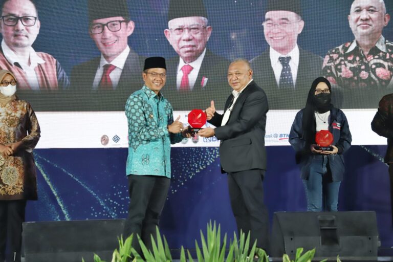 Wow Pemkab Bandung Raih Penghargaan Program Kreatif Pariwisata