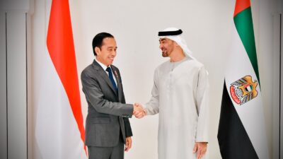 Presiden Jokowi dan Presiden MBZ Lakukan Pertukaran Dokumen MoU Kerja Sama