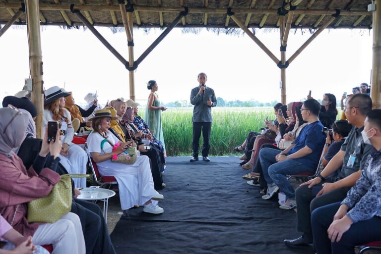 Dedie Rachim Dorong Tulang Punggung Perekonomian Masyarakat, Hasil Karya 10 Desainer Memukau