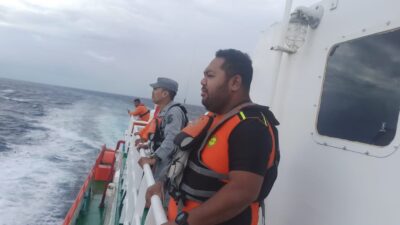RIB-606 Lakukan Pencarian Korban Jatuh dari Kapal