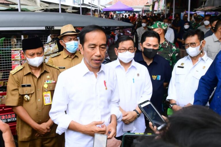 Baru Diangkat Jadi Menteri Berkampanye, Disentil Presiden “Fokus Bekerja”