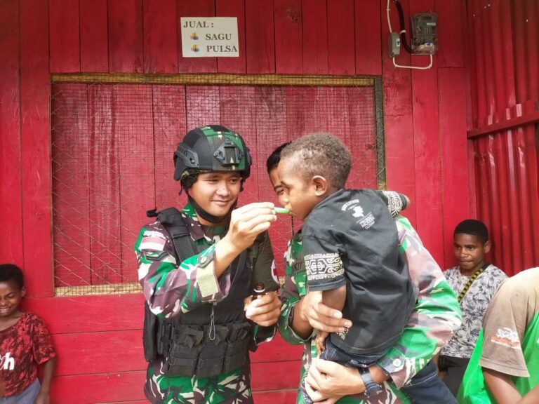 Anak-Anak Papua Jadi Target Sirup Multivitamin