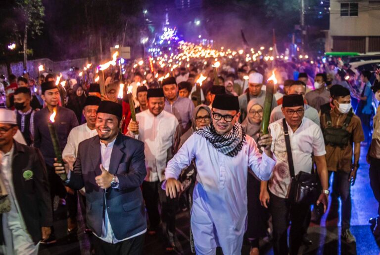 Ribuan Masyarakat Pawai Obor di Kota Bogor Rayakan Tahun Baru Islam