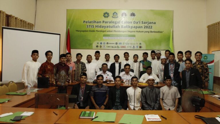LBH HIDAYATULLAH Latih Mahasiswa Kaltim Sebagai Paralegal
