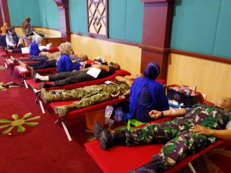 Sambut HUT RI Ke 77, PWI Bogor Bersama Lintas Instansi Gelar Donor Darah