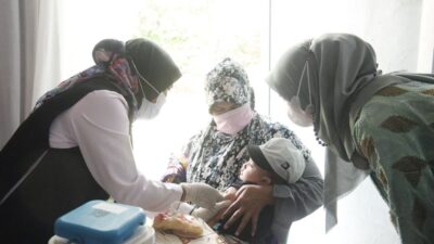 Ayo, Lengkapi Imunisasi Anak
