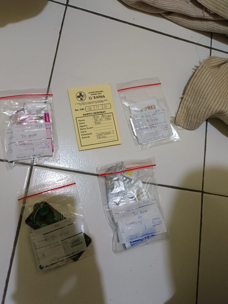 Polisi Olah TKP Penemuan Mayat di Kontrakan Ciriung Cibinong