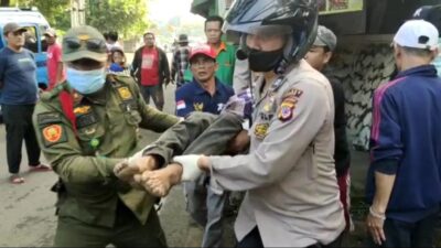 Seorang Pemulung Ditemukan Tak Bernyawa di Pinggir Jalan Ciawi Bogor