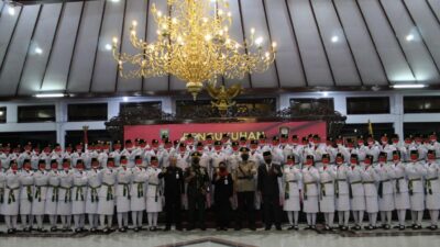Dandim Saksikan Prosesi Pengukuhan 75 Anggota Paskibra Tahun 2022
