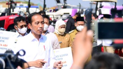 Jokowi Luncurkan Lumbung Pangan Berbasis Mangga dan Taksi Alsintan di Kabupaten Gresik