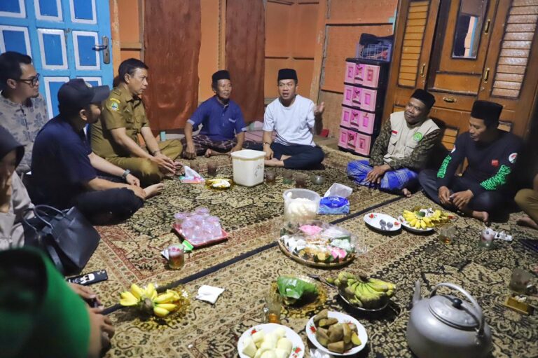 Bunga Desa di Kampung Cijengkol, Kang DS Tak Mau Laporan ABS