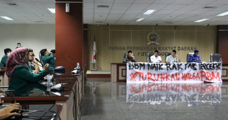 Ketua DPRD Kota Bogor : Batalkan Kenaikan BBM