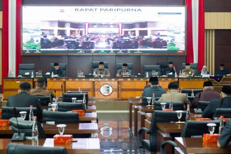 Inflasi Akibat Kenaikan BBM Pemkot Anggarkan Bansos Untuk Ojol dan Pengemudi Angkot