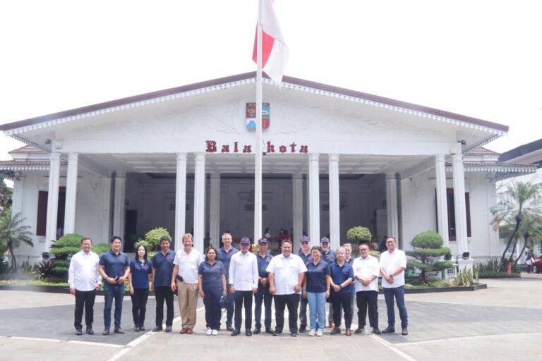 Perumda Tirta Pakuan Jajaki Kerja Sama Pemanfaatan Panel Surya